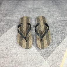 Louis Vuitton Slippers